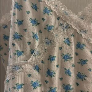 1.STATE White Slip tank top cami with Blue Floral Accents and Lace Trim